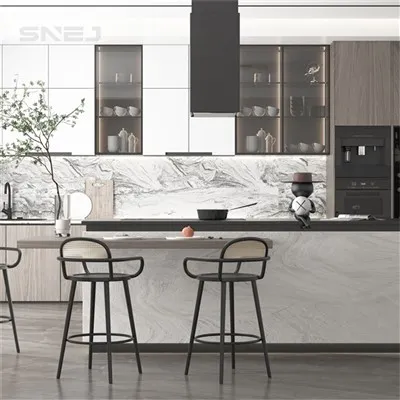 Maßgefertigte Vorratsschränke